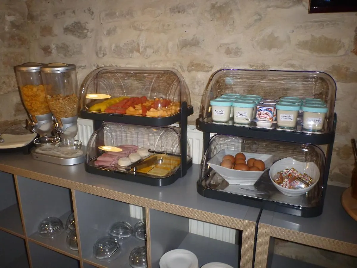 סוז-לה-רוס Logis Hotel La Bastide Saint Bach